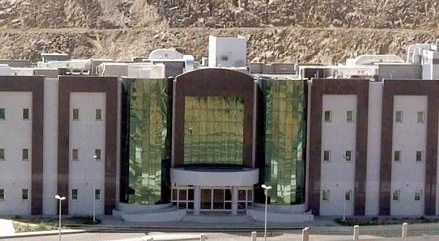 صحة الباحة توقّع 4 عقود لتأمين أجهزة طبية بأكثر من 3 ملايين ريال