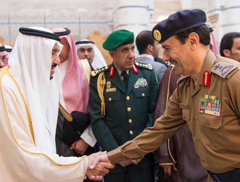 خادم الحرمين الشريفين يصل إلى جدة