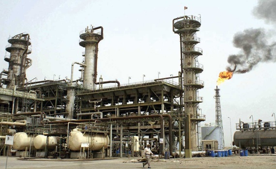 "الطاقة" : انخفاض أسعار النفط سيقلل إنتاج الدول خارج أوبك