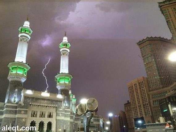 أمطار غزيرة على مكة المكرمة