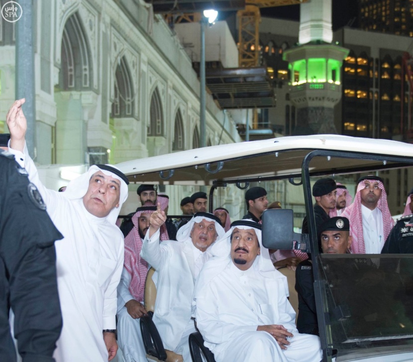 الملك سلمان يعزي في شهداء حادثة الحرم