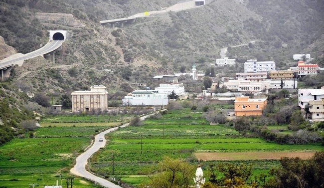 مدني الباحة يحذر من سحب رعدية مطرة