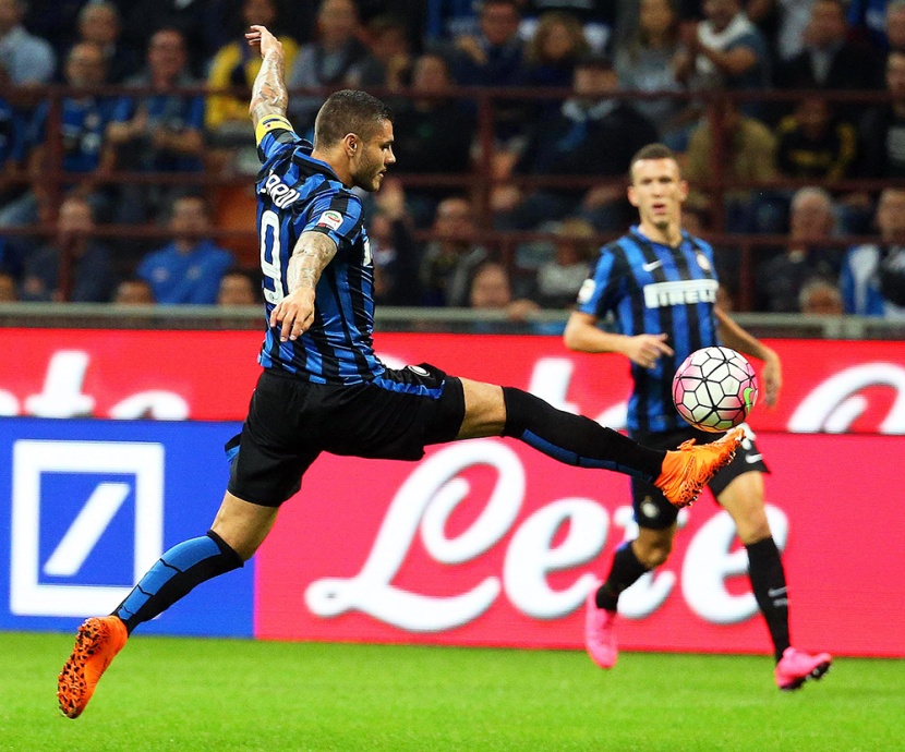 إنتر ميلان يحسم الديربي ويعتلي الصدارة