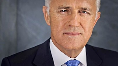 مالكولم تورنبول يؤدي اليمين ليصبح رئيس الوزراء التاسع والعشرين لاستراليا