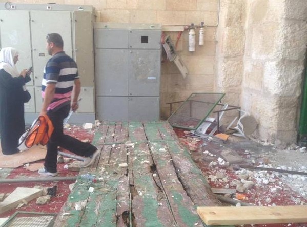 مواجهات المسجد الأقصى تسقط 26 مصابا