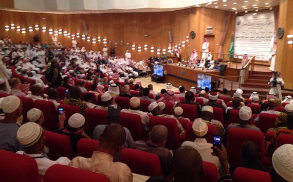 الملك : الإعلام الجديد تسيد الموقف وأصبح أخطر تأثيرا على الشباب