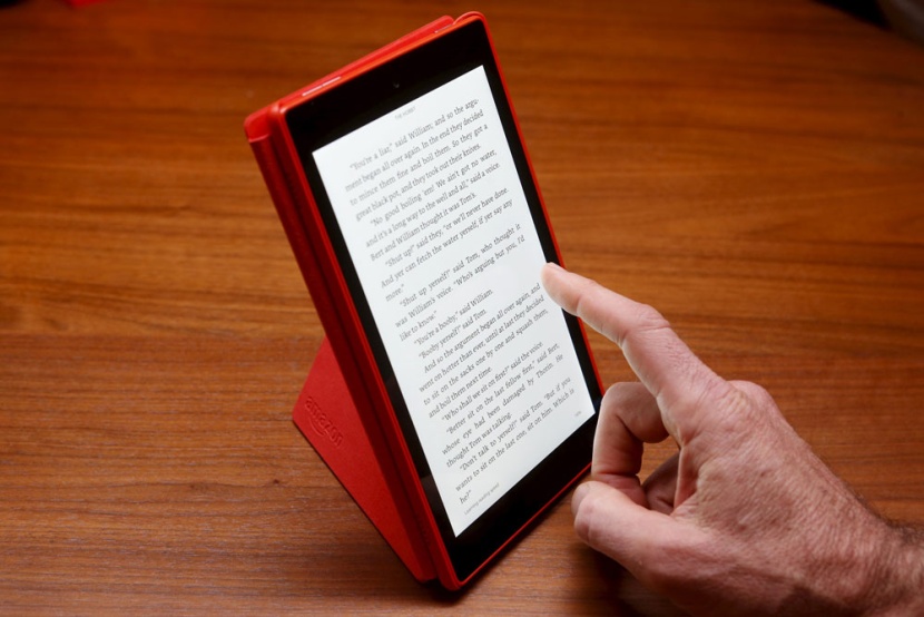 أمازون تكشف عن كمبيوتر لوحي بسعر 49.99 دولار وجهاز " فاير  "