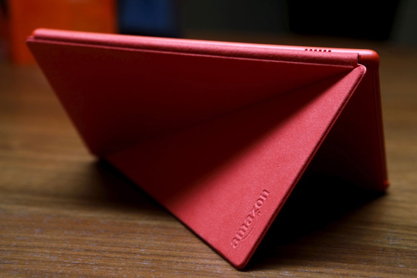 أمازون تكشف عن كمبيوتر لوحي بسعر 49.99 دولار وجهاز " فاير  "