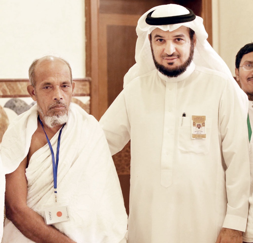 برنامج خادم الحرمين يستضيف ذوي المتوفين البنجلادشيين في تفجير مسجد قوات الطوارئ