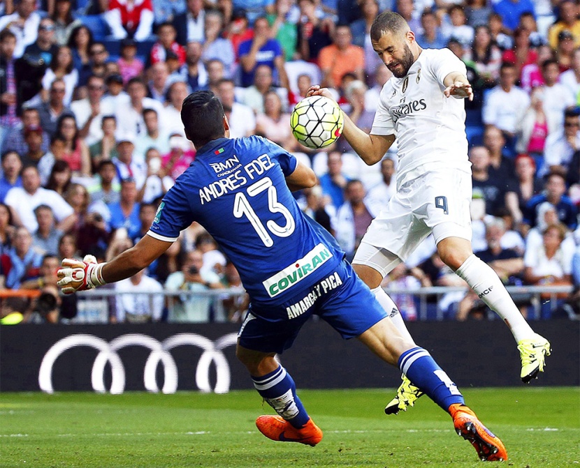 رأس بنزيمة تقود الريال لاعتلاء الصدارة مؤقتا