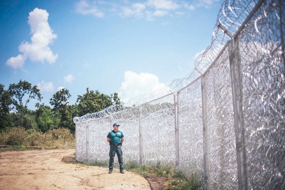 تاريخ الحدود .. من «التخوم»
إلى الجدران المكهربة والمراقبة