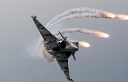 أمريكا تعلن شن 17 غارة جوية على تنظيم داعش في العراق وسوريا