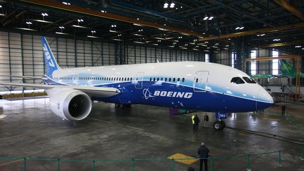 شركات صينية توقع عقداً لشراء 300 طائرة "بوينغ"