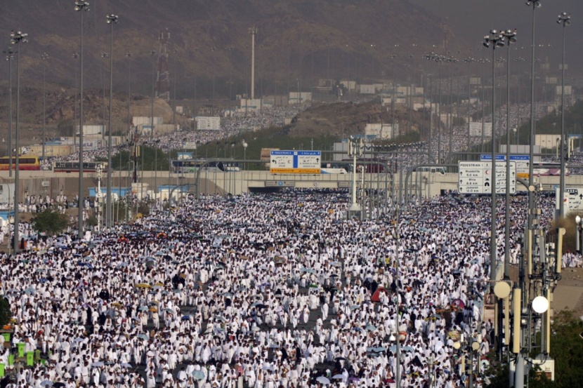 "مصلحة الإحصاءات": إجمالي الحجاج بلغ نحو 1.9 مليون حاج