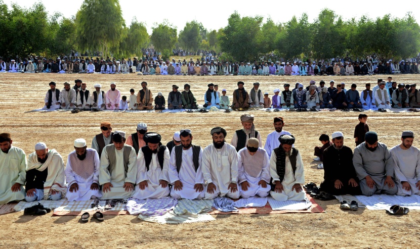 قصة مصورة: المسلمون يحتفلون بأول أيام عيد الأضحى
