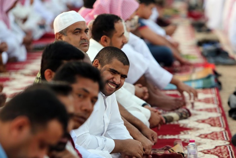 قصة مصورة: المسلمون يحتفلون بأول أيام عيد الأضحى