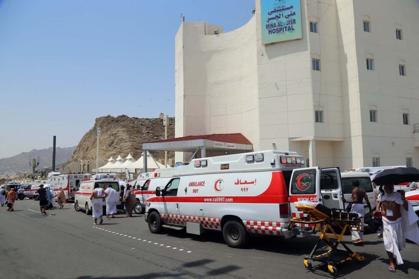 وزير الصحة : استنفار للطواقم الطبية لمباشرة حالات التدافع بمنى