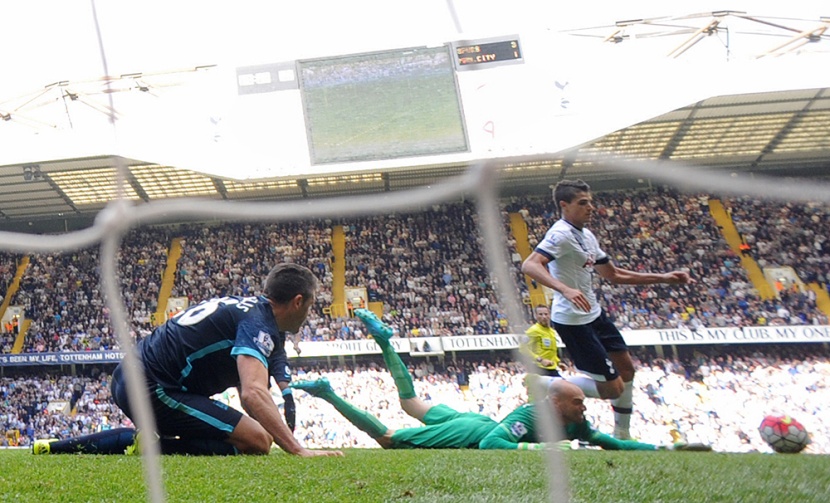 تسونامي توتنهام يغرق مانشستر سيتي برباعية في الدوري