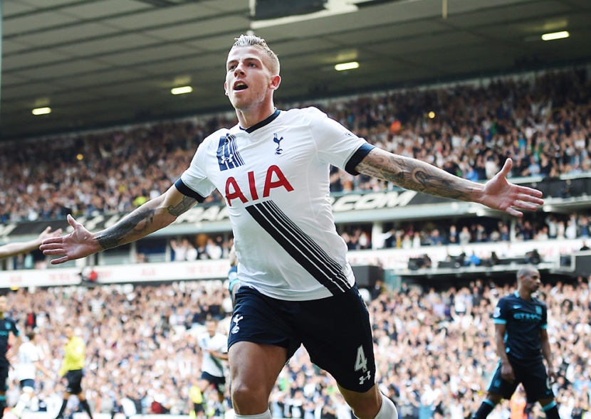 تسونامي توتنهام يغرق مانشستر سيتي برباعية في الدوري