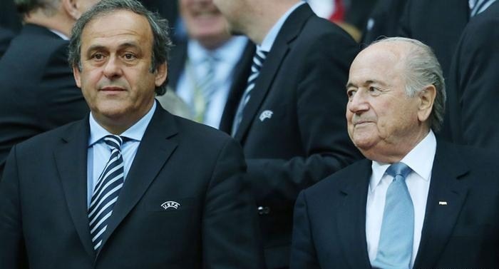 الفيفا: استجواب بلاتر وبلاتيني من قبل لجنة التحقيق