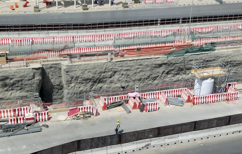 قصة مصورة : بدء تركيب جسور "قطار الرياض"