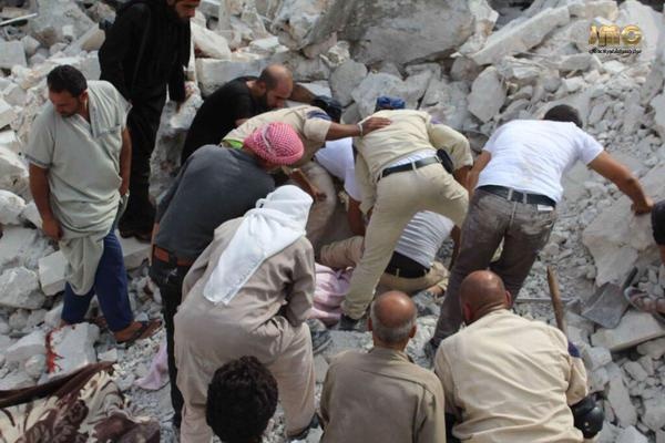 روسيا تقصف فصائل من الجيش الحر وجماعات معارضة دربتها أمريكا