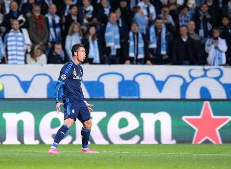 رونالدو يعادل رقم راؤول هداف ريال مدريد عبر العصور