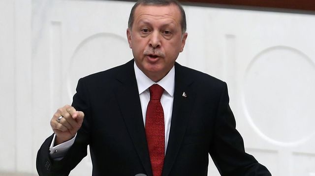أردوغان : موسكو ترتكب خطا جسيما في سوريا