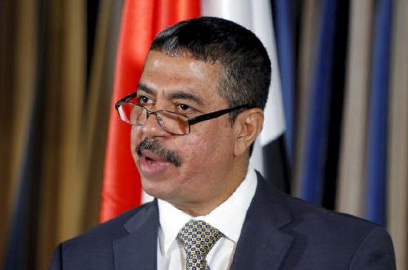 نائب الرئيس اليمني يدشن العام الدراسي الجديد في مدارس عدن