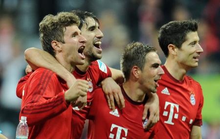 بايرن ميونيخ يكتسح ملاحقه بوروسيا دورتموند بخماسية