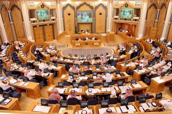 مجلس الشورى يطالب وزارة الإسكان بتقديم خططها الزمنية والمكانية