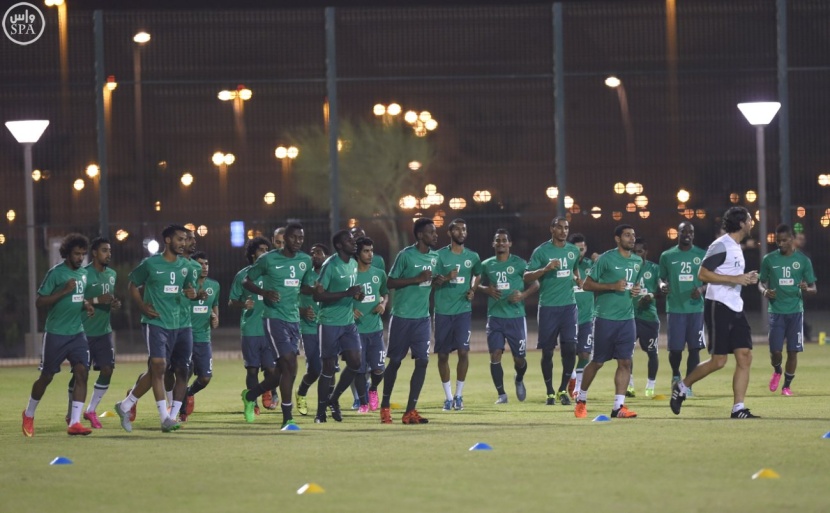 الأخضر يواصل استعداداته لمواجهة الإمارات في التصفيات المشتركة لكأسي العالم وآسيا