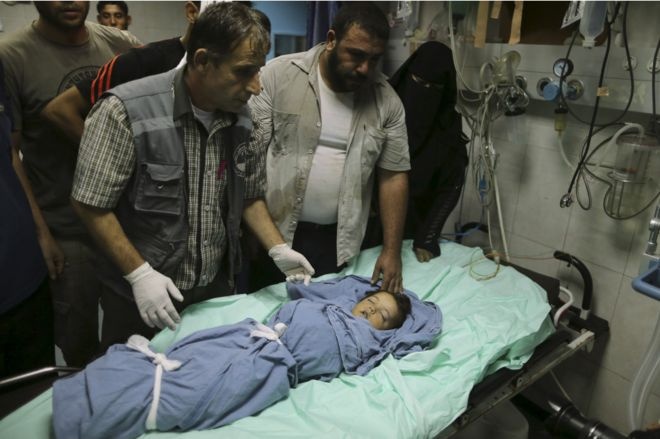 مقتل فلسطينية حامل وابنتها الرضيعة في غارة اسرائيلية على غزة والغضب يتصاعد