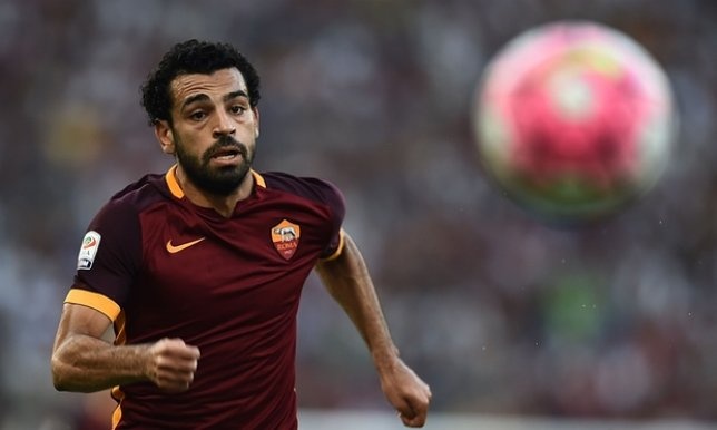 12 لاعبا عربيا ضمن لائحة أولية لجائزة أفضل لاعب أفريقي لعام 2015