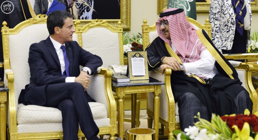 ولي العهد يستقبل رئيس وزراء فرنسا