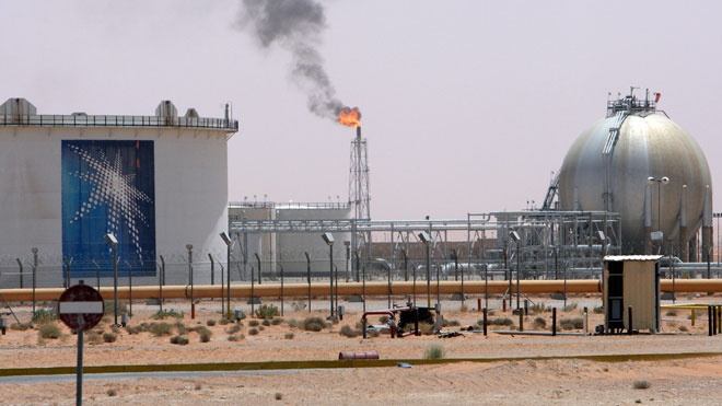 هبوط صادرات نفط السعودية في أغسطس إلى 6.998 مليون برميل يوميا