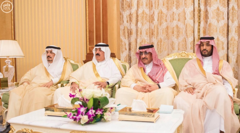 الملك يبحث مع الرئيس الجيبوتي تعزيز العلاقات الثنائية