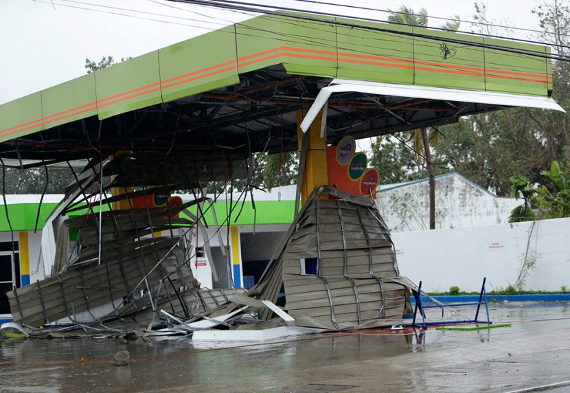 ارتفاع حصيلة ضحايا إعصار الفلبين إلى 14 قتيلا