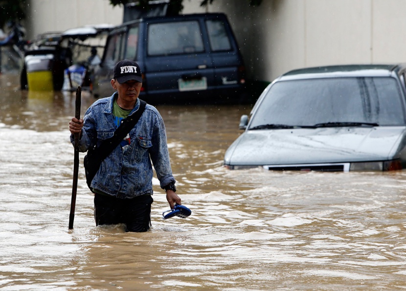ارتفاع حصيلة ضحايا إعصار الفلبين إلى 14 قتيلا