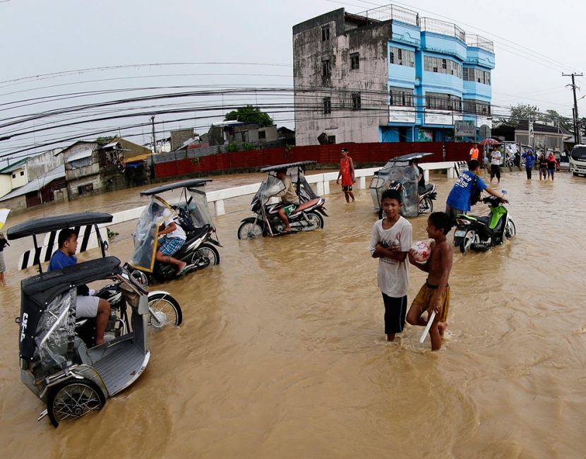 ارتفاع حصيلة ضحايا إعصار الفلبين إلى 14 قتيلا