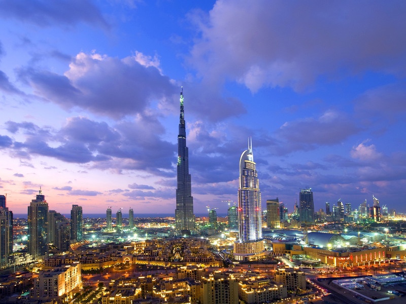 الإمارات تنشىء أول نيابة ومحكمة للسياحة في العالم