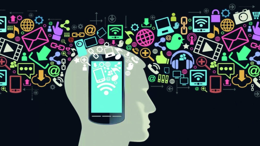 رقمنة الذاكرة .. «إحالات متتالية» تقمع الجنس البشري