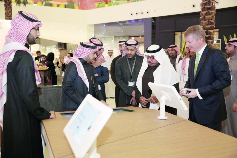 البنك الأول يدشن فرعه المصرفي الرقمي في الرياض