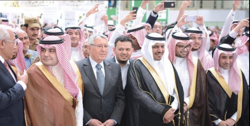 وزير الإعلام: «رؤية المملكة» ركزت على تنمية منظومة العمل الثقافي