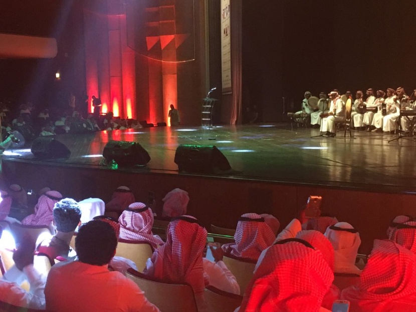 سكان الرياض يستعيدون أجواء السبعينات والثمانينات بأغاني رموز الفن الشعبي