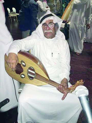 عبدالله الصريخ يغني من ألبوم 1973 لجمهور 2017 على مسرح مركز الملك فهد الثقافي