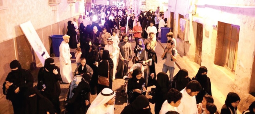 ضمن فعاليات «أتاريك» .. الفنون الشعبية والأسواق القديمة تجذب 130 ألف زائر