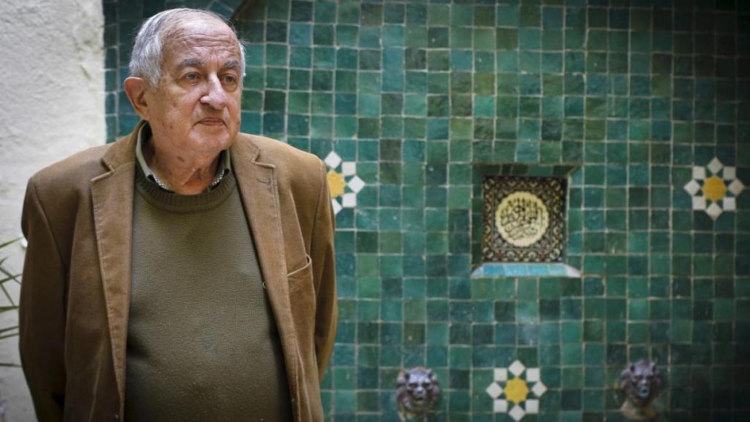 العم خوان .. أحبَّ المغرب ورفض جائزة القذافي صونا لأدبه