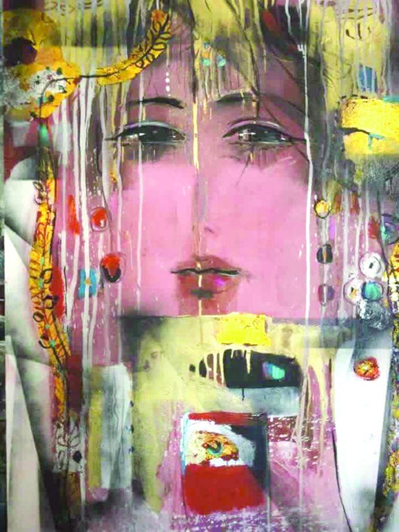 شرّدتني نظرتان