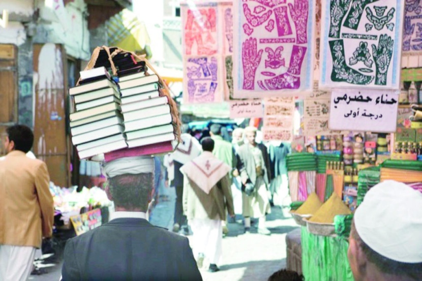 الأدب .. قدرة على التكيف رغم الوسائط المتجددة